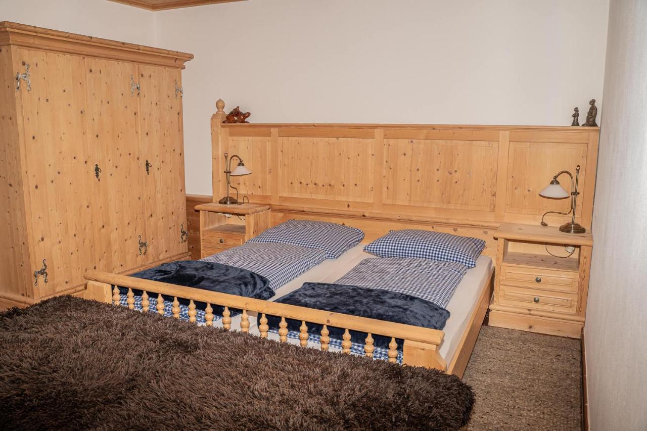 Ferienhaus Haus Gilfert Pill Buitenkant foto